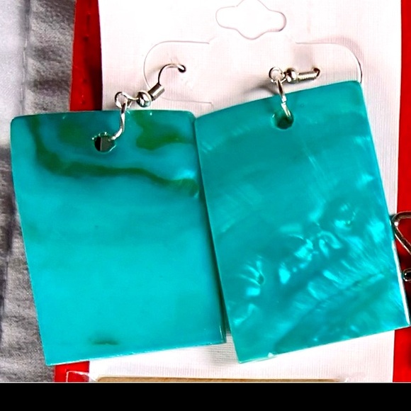 🏷️ BNWT TURQUOISE METALLIC EARRINGS~SHIMMERING CHUNKY RECTANGLES~BOHO CHIC - Picture 1 of 3